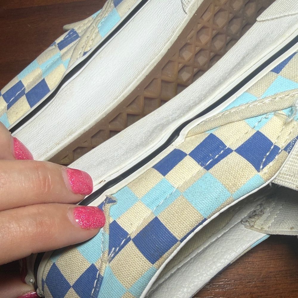 Vans Slip-On Checkerboard Sneakers in Blue and Light Blue — women’s 6/mens 4.5 - Picture 13 of 15